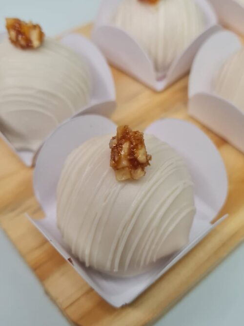 Bombom de Chocolate Branco com Crocrante.