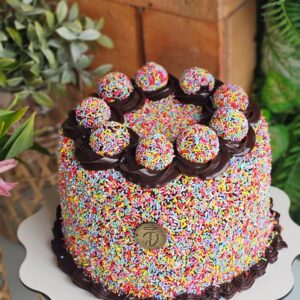 Torta Delícia De Brigadeiro Colorido