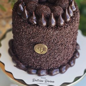 Torta Delícia de Brigadeiro Tradicional
