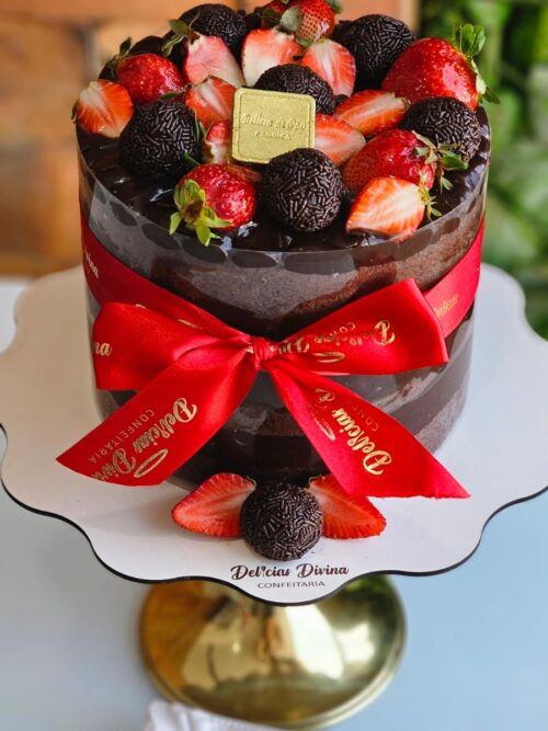 Cake Chocolate Com Morango