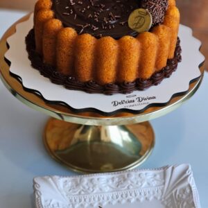 Bolo Delícia de Cenoura com Chocolate