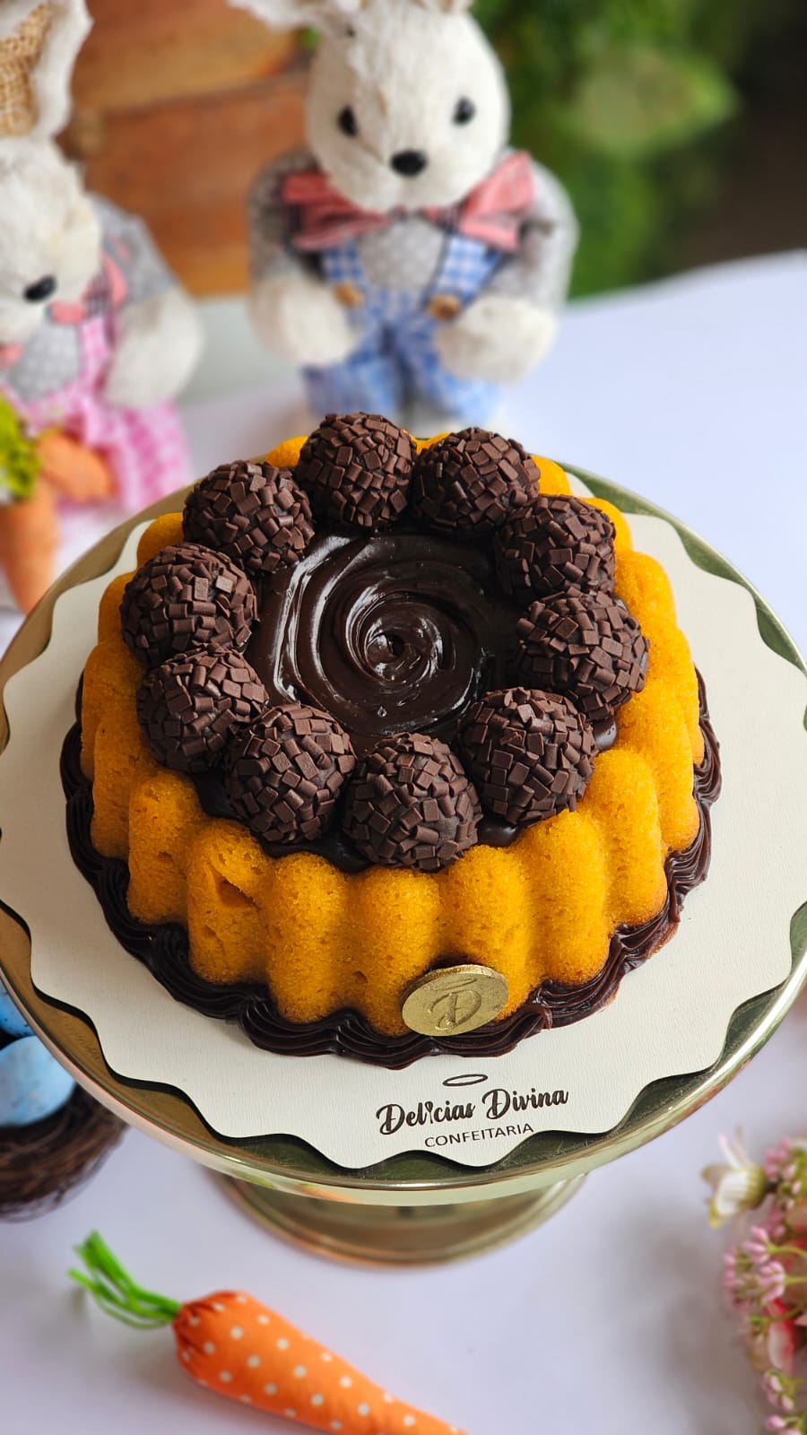 Divino Bolo de Cenoura com Chocolate